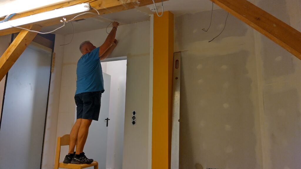 IMG_20251020_184536_HDR